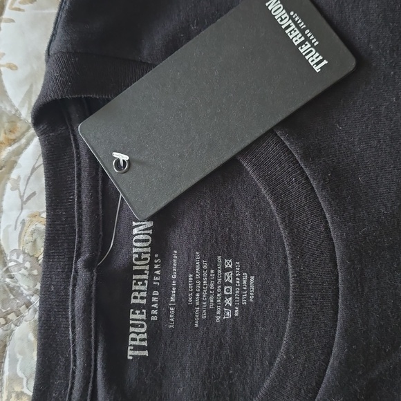 NEW Black and Gold True Religion TShirt size XL - Picture 4 of 4